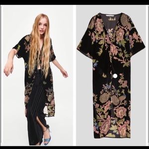 NWT Zara kimono
